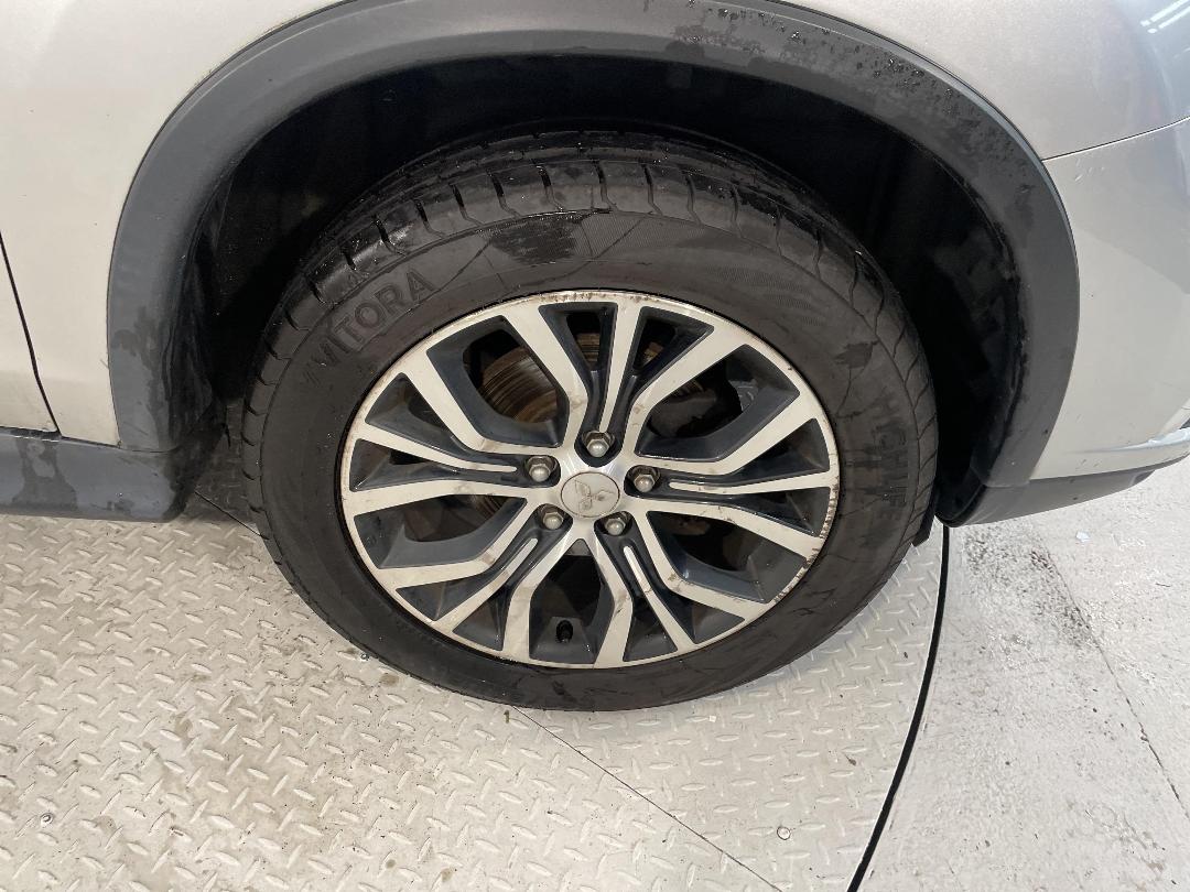 Photo '9' of Mitsubishi ASX