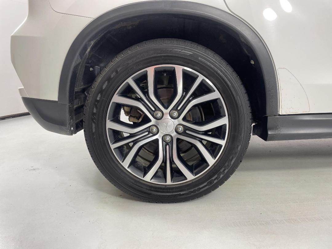 Photo '12' of Mitsubishi ASX Photo '12' of Mitsubishi ASX