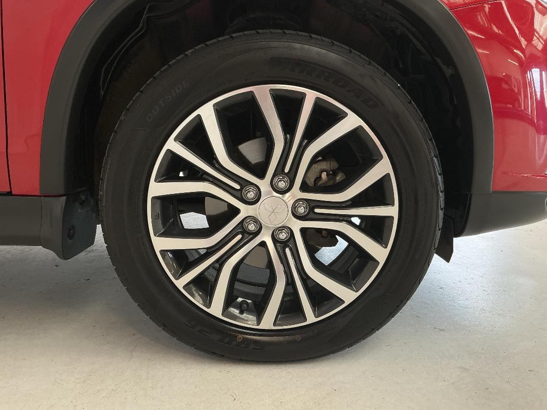 Photo '9' of Mitsubishi ASX