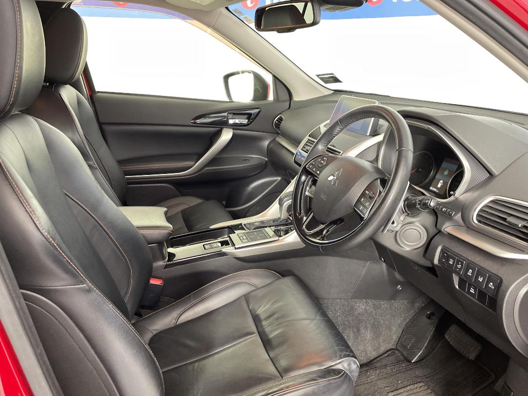 Photo '16' of Mitsubishi Eclipse Cross Photo '16' of Mitsubishi Eclipse Cross