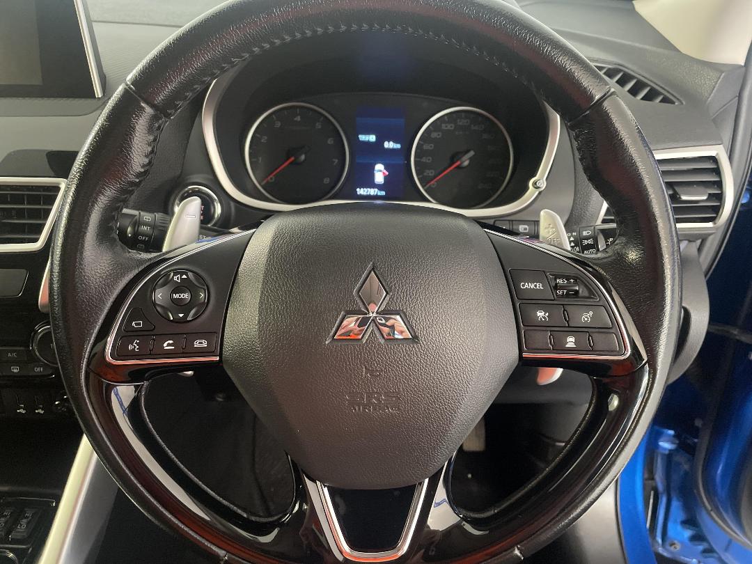 Photo '28' of Mitsubishi Eclipse Cross