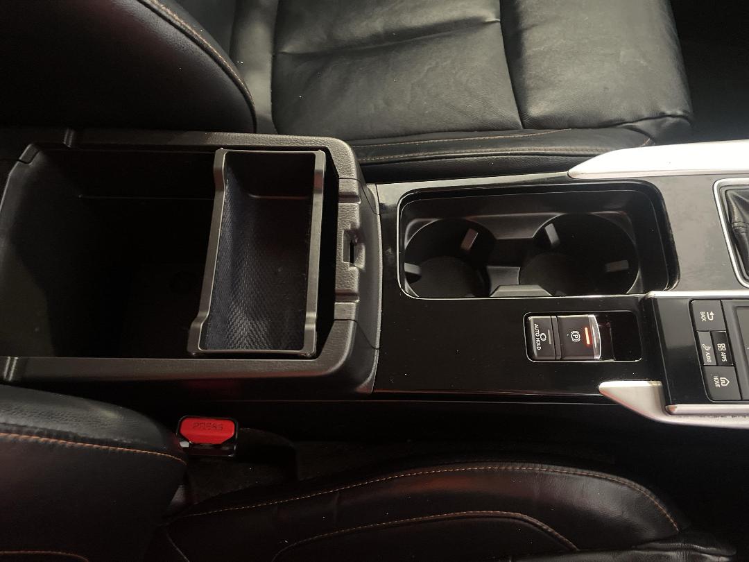 Photo '33' of Mitsubishi Eclipse Cross