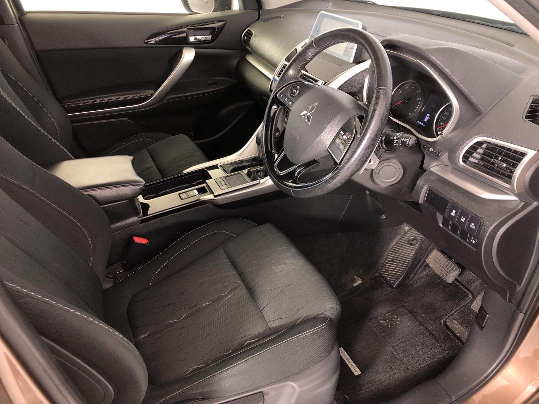 Photo '16' of Mitsubishi Eclipse Cross