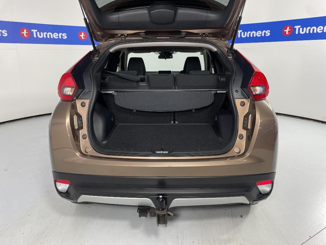 Photo '14' of Mitsubishi Eclipse Cross