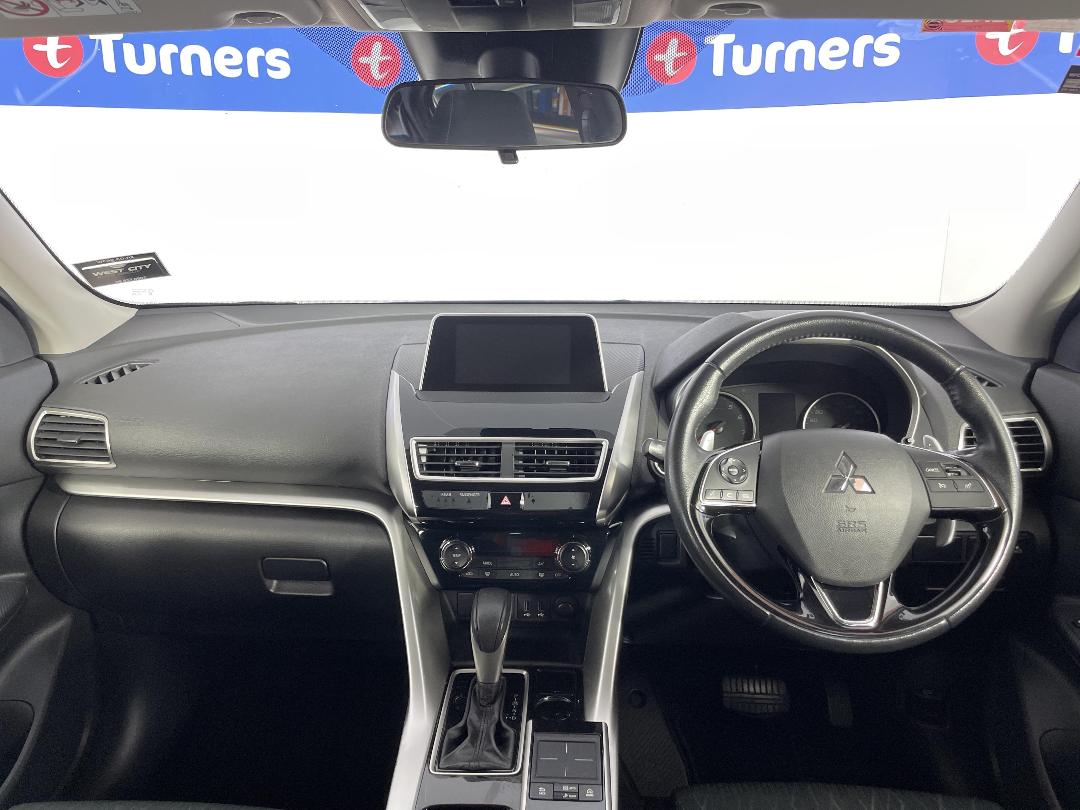 Photo '17' of Mitsubishi Eclipse Cross