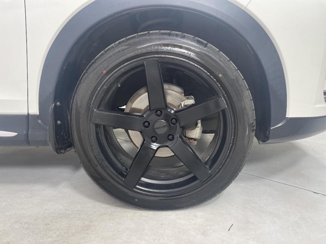 Photo '9' of Mitsubishi Eclipse Cross