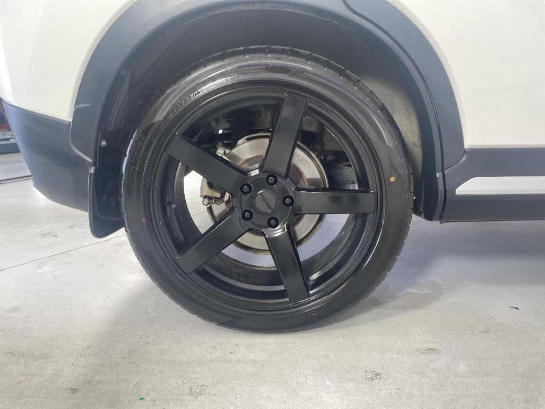 Photo '12' of Mitsubishi Eclipse Cross