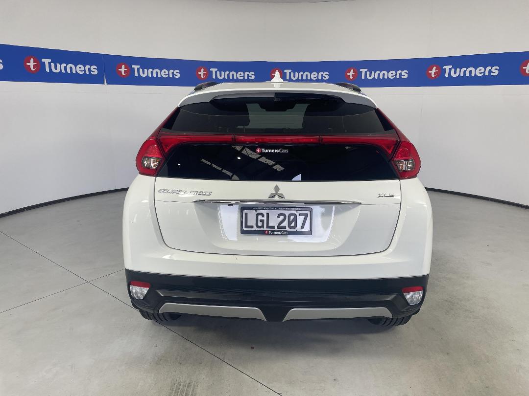 Photo '6' of Mitsubishi Eclipse Cross