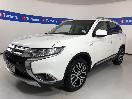 Thumbnail '4' of Mitsubishi Outlander