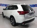 Thumbnail '5' of Mitsubishi Outlander