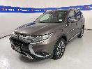 Thumbnail '4' of Mitsubishi Outlander
