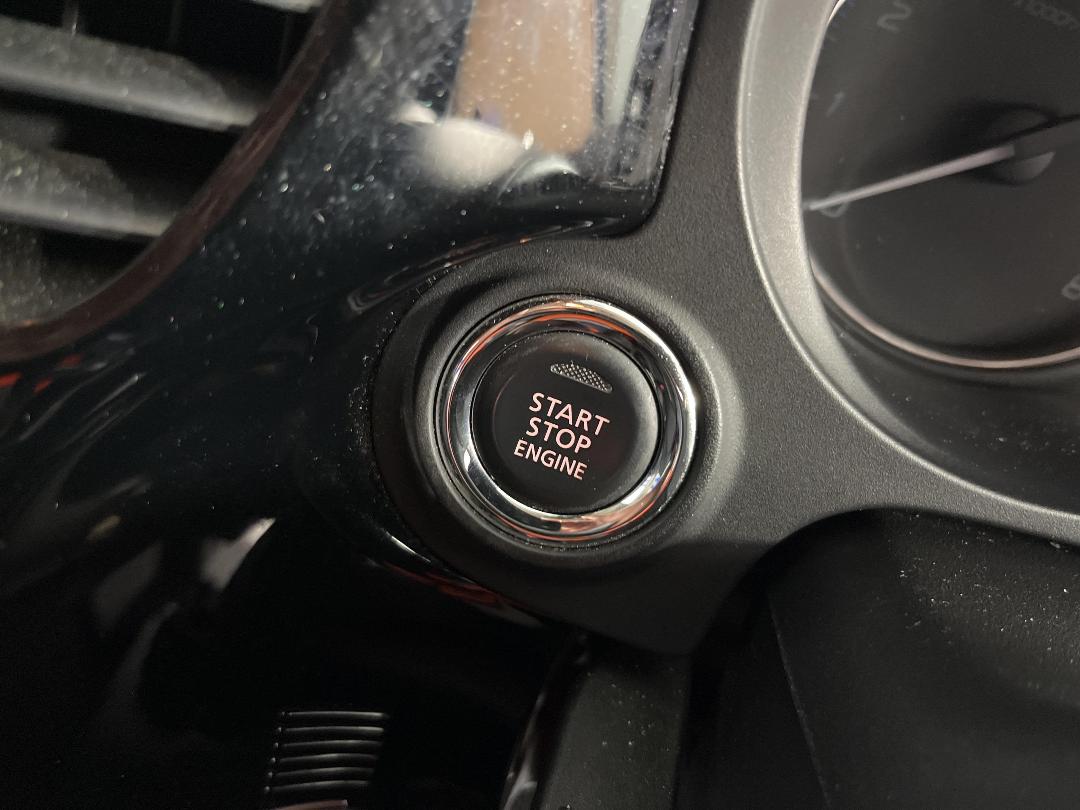 Photo '28' of Mitsubishi Outlander