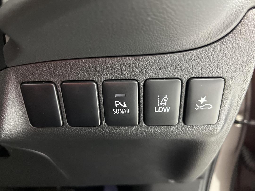 Photo '29' of Mitsubishi Outlander