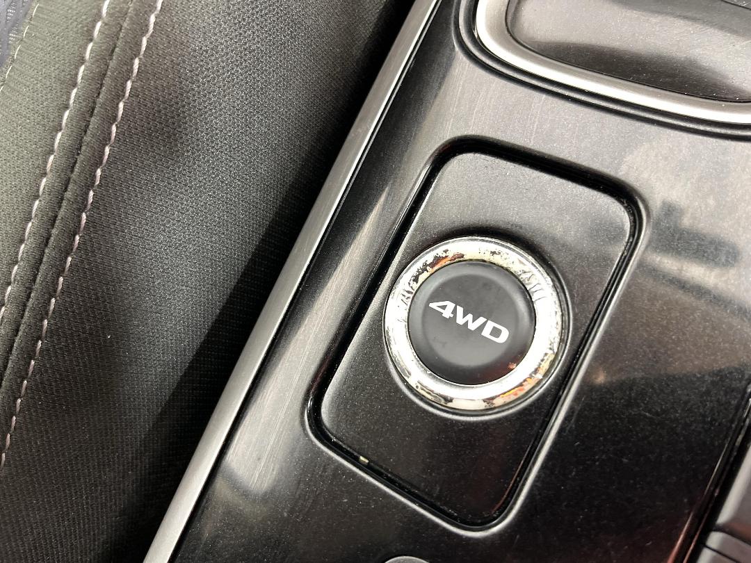 Photo '27' of Mitsubishi Outlander