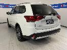 Thumbnail '5' of Mitsubishi Outlander