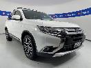 Thumbnail '1' of Mitsubishi Outlander