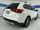 Thumbnail '7' of Mitsubishi Outlander