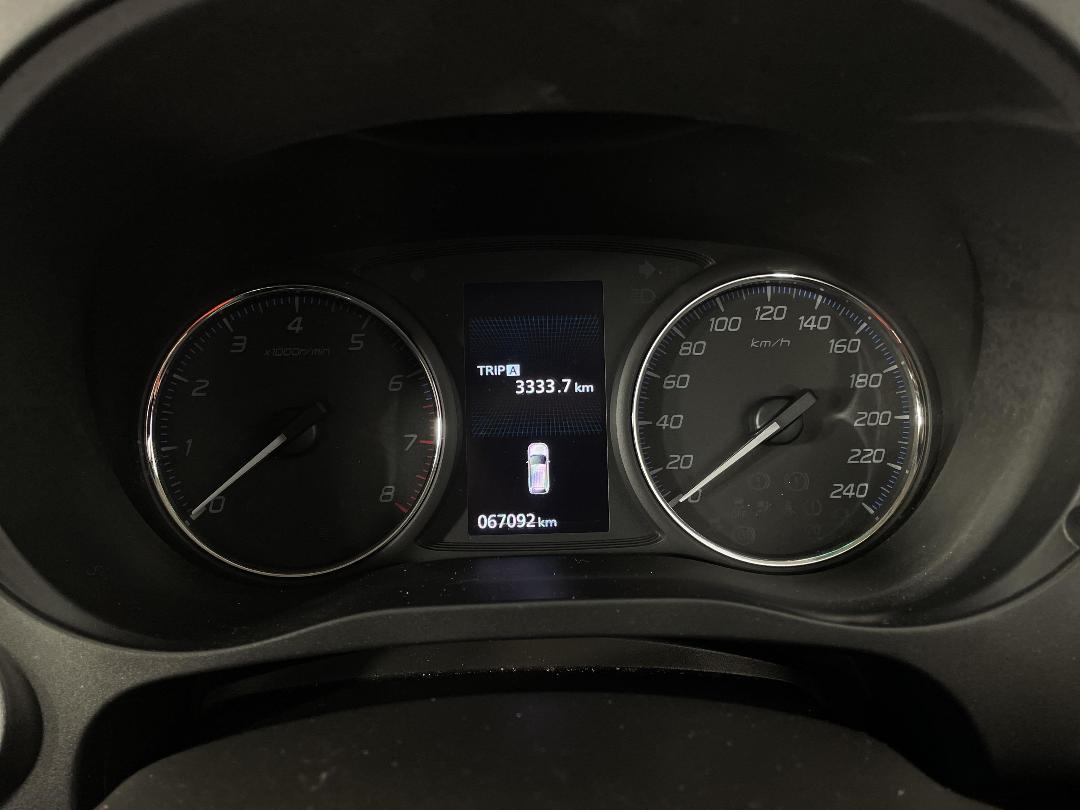 Photo '21' of Mitsubishi Outlander Photo '21' of Mitsubishi Outlander