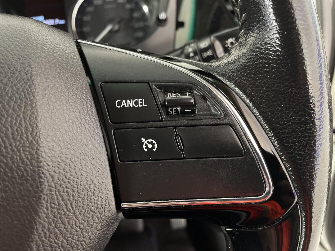 Photo '25' of Mitsubishi Outlander Photo '25' of Mitsubishi Outlander