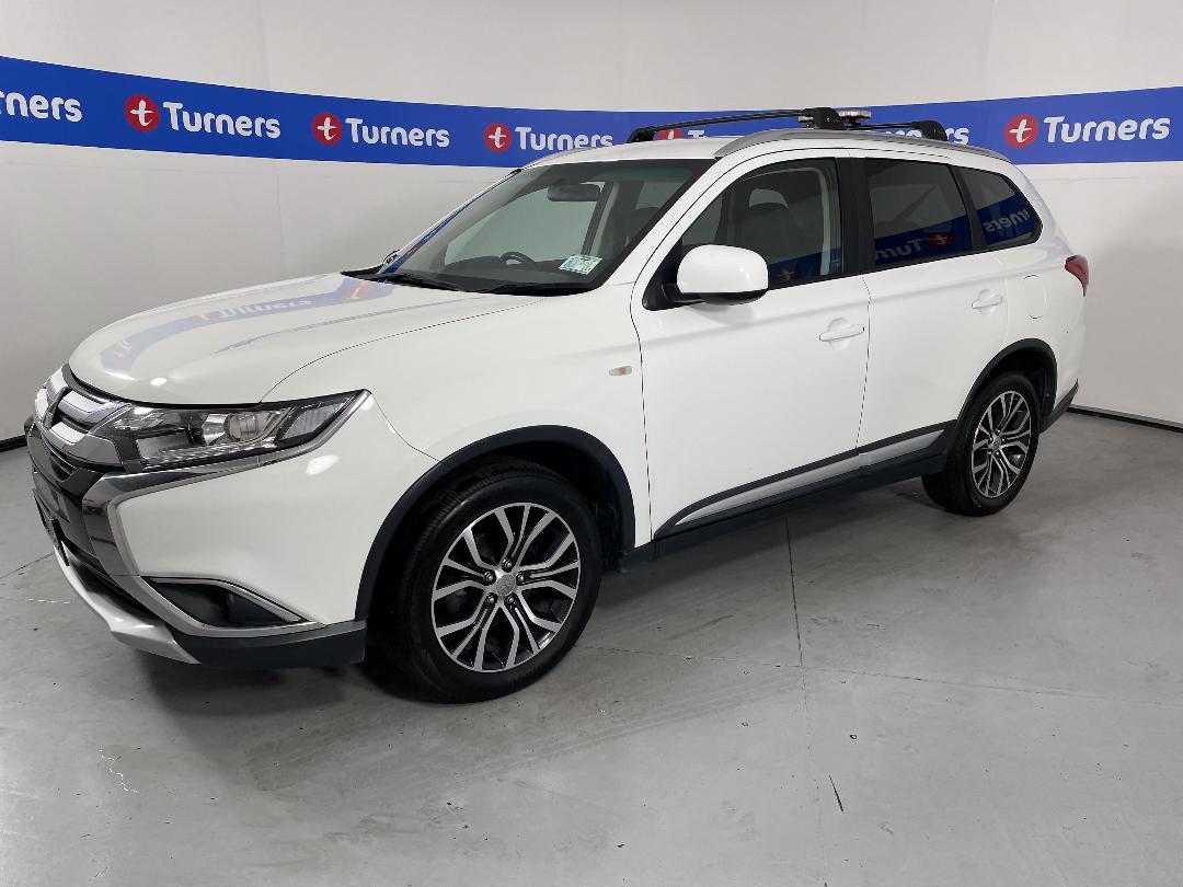 Photo '4' of Mitsubishi Outlander