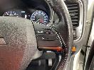 Thumbnail '32' of Mitsubishi Outlander