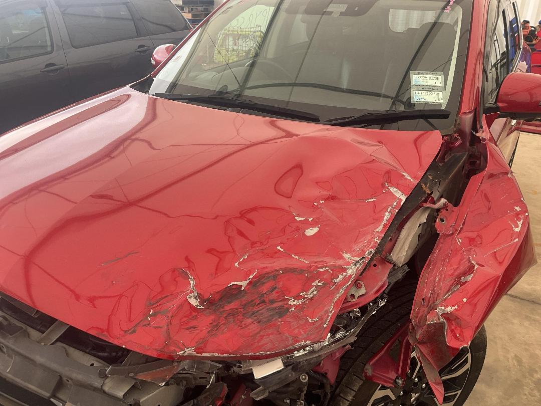 Photo '16' of Mitsubishi Outlander Phev Photo '16' of Mitsubishi Outlander Phev