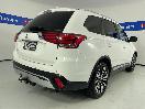 Thumbnail '7' of Mitsubishi Outlander