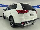 Thumbnail '5' of Mitsubishi Outlander
