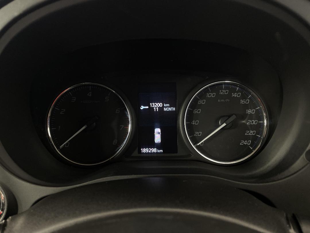 Photo '21' of Mitsubishi Outlander