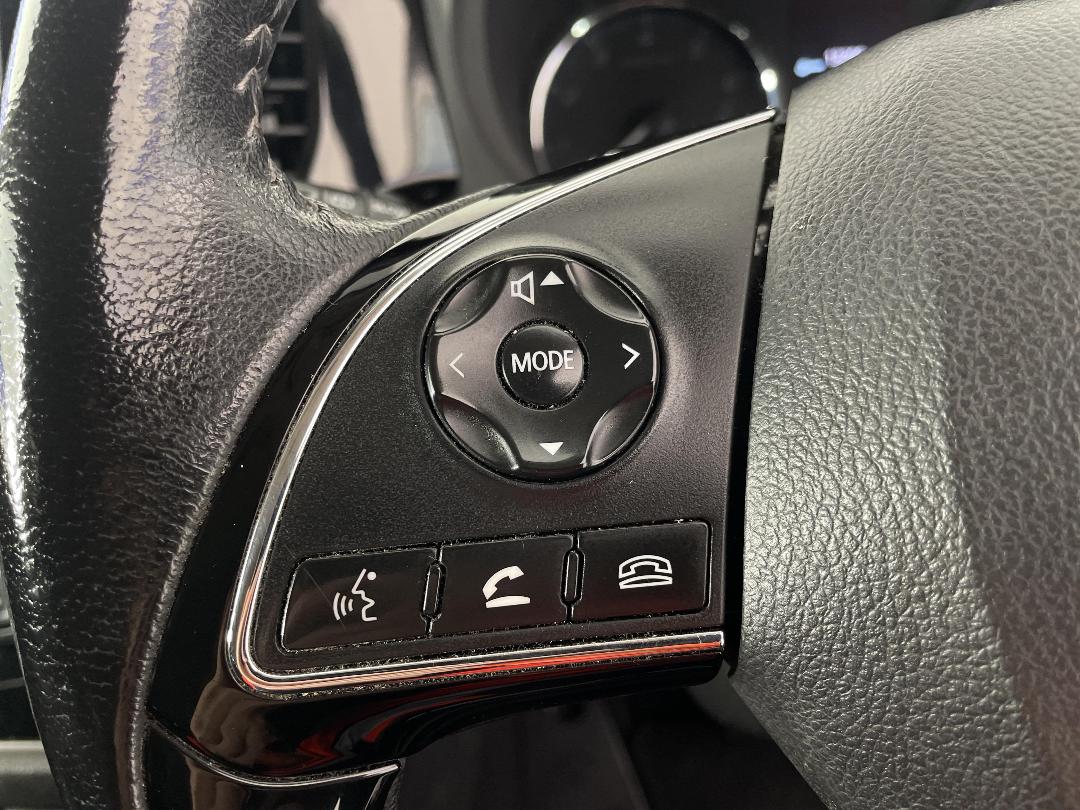 Photo '27' of Mitsubishi Outlander