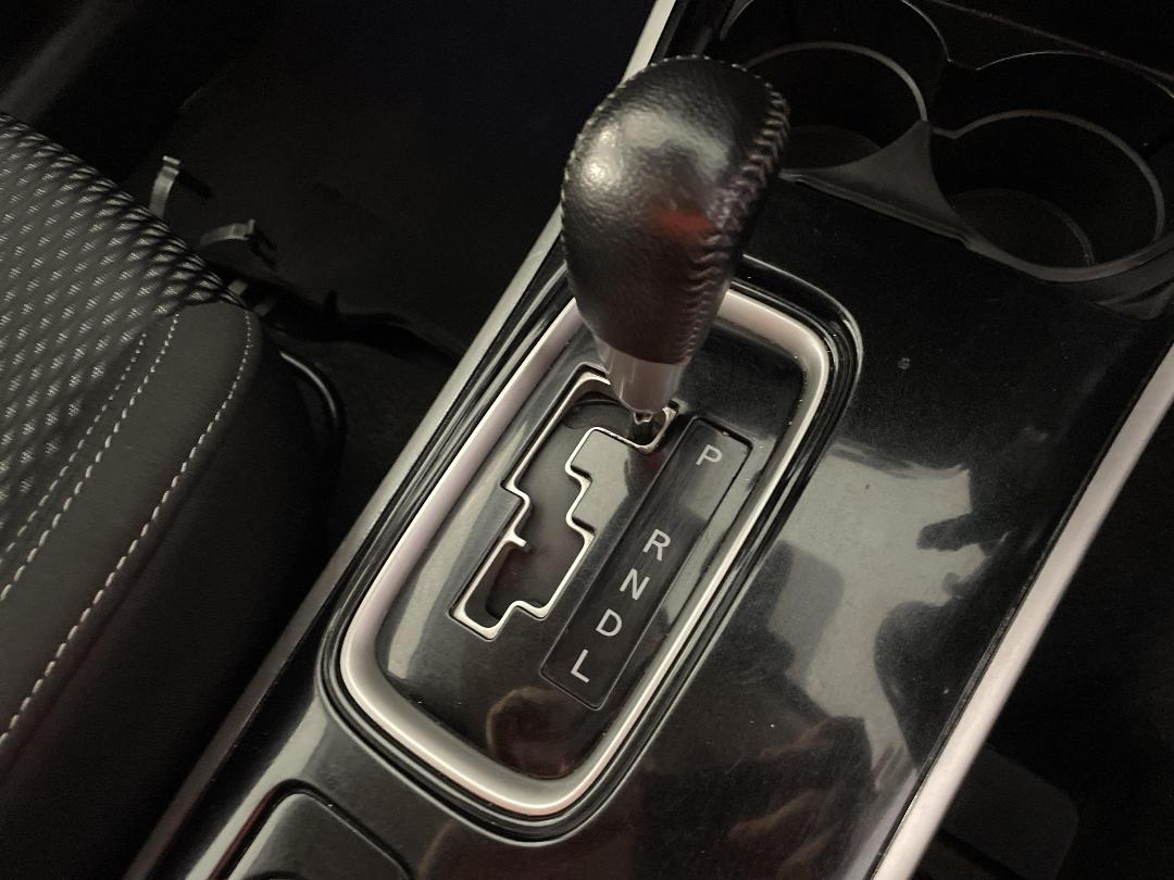 Photo '32' of Mitsubishi Outlander Photo '32' of Mitsubishi Outlander