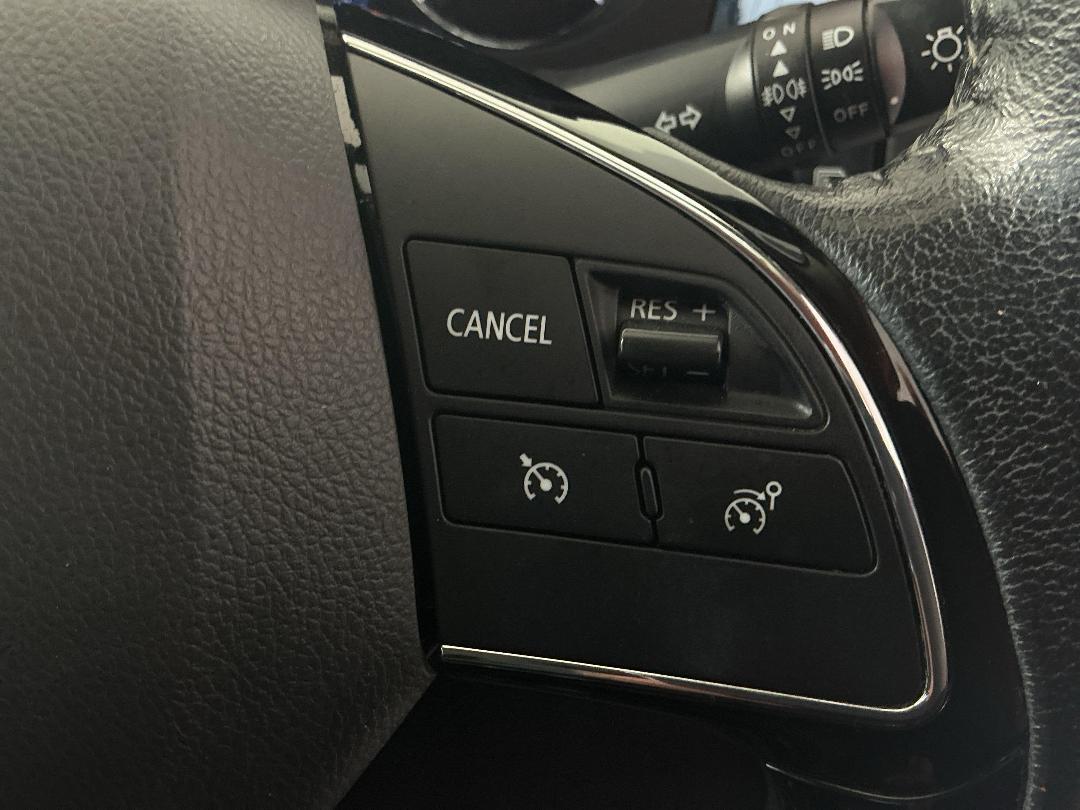 Photo '25' of Mitsubishi Outlander Photo '25' of Mitsubishi Outlander