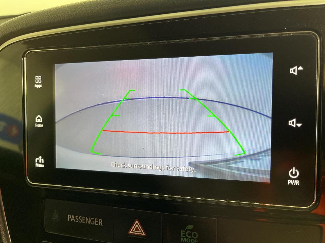 Photo '23' of Mitsubishi Outlander