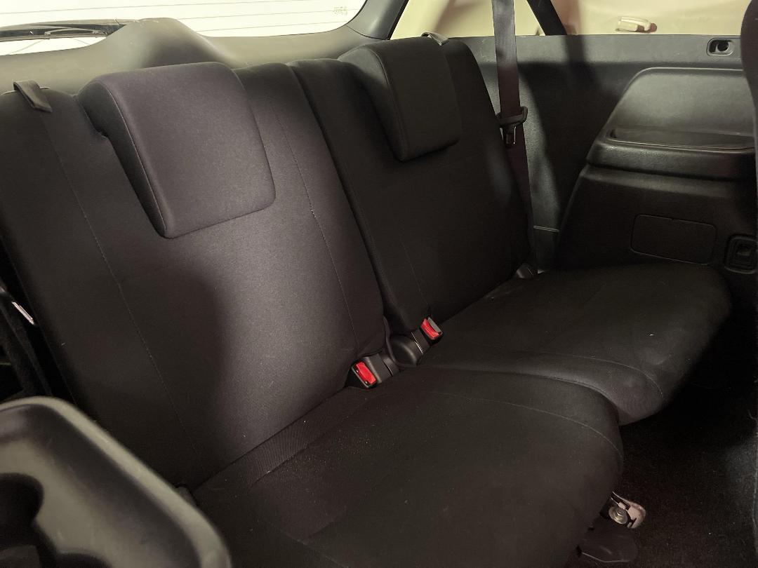 Photo '23' of Mitsubishi Outlander