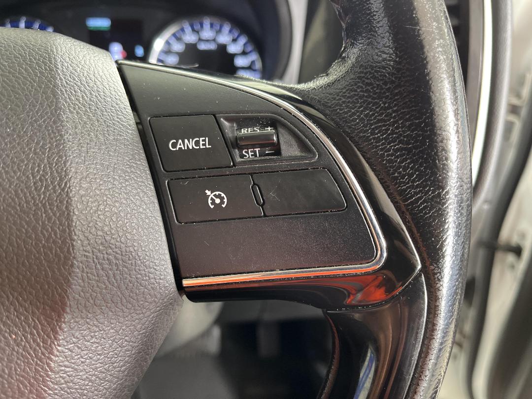 Photo '25' of Mitsubishi Outlander Photo '25' of Mitsubishi Outlander