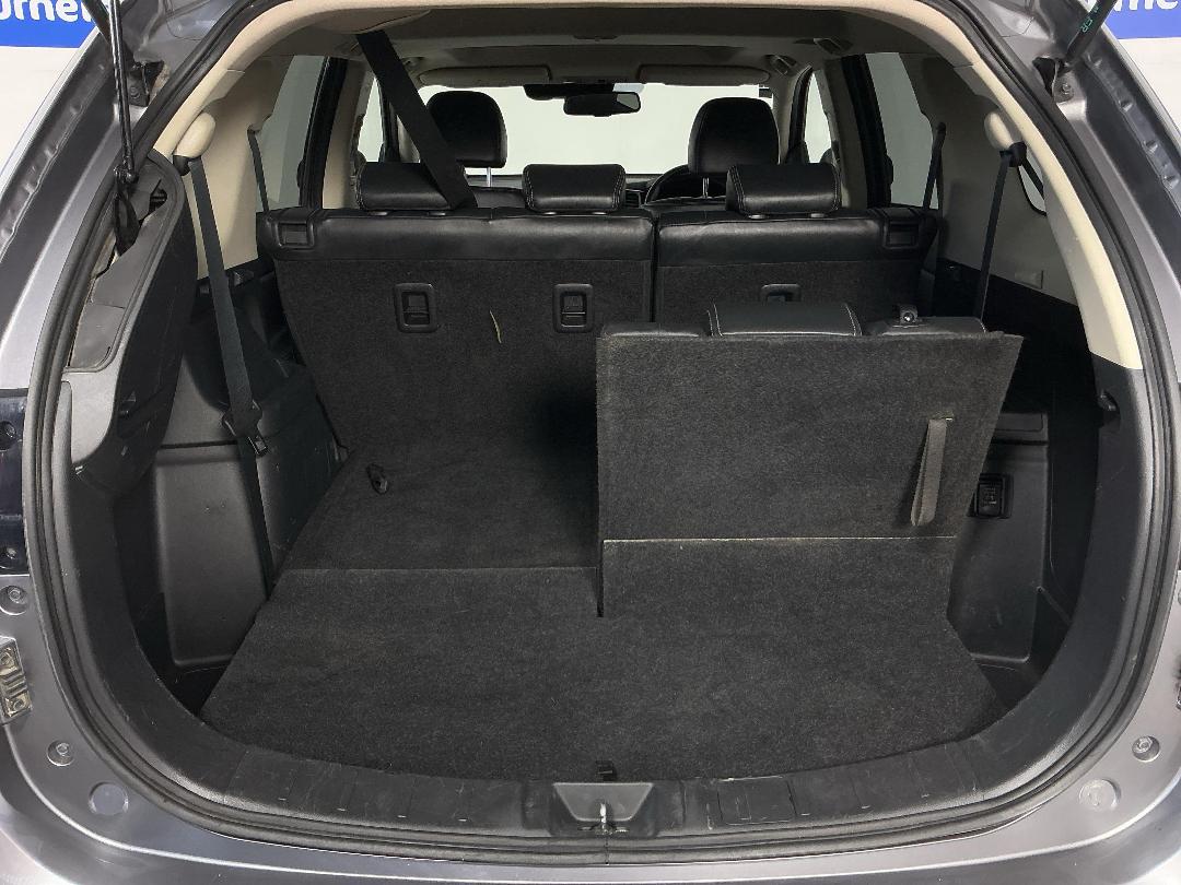 Photo '14' of Mitsubishi Outlander Photo '14' of Mitsubishi Outlander