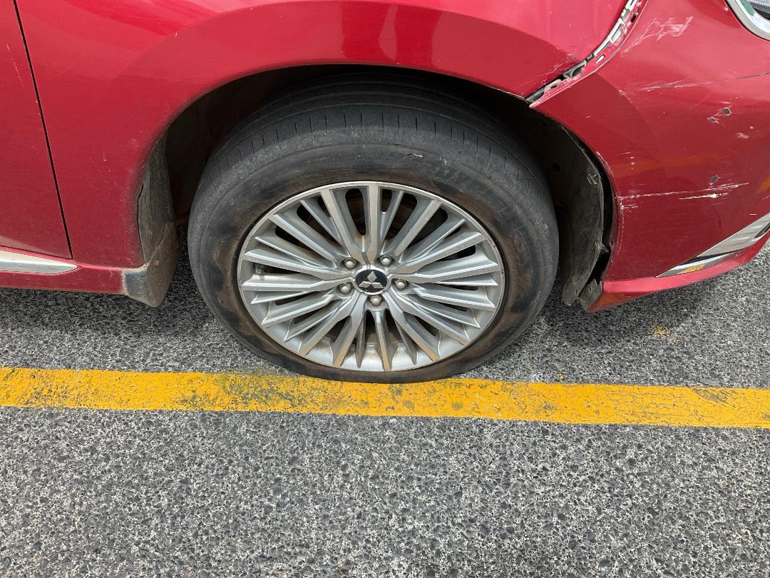 Photo '2' of Mitsubishi Outlander Photo '2' of Mitsubishi Outlander