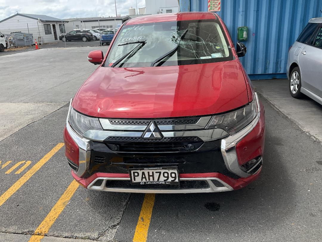 Photo '7' of Mitsubishi Outlander Photo '7' of Mitsubishi Outlander