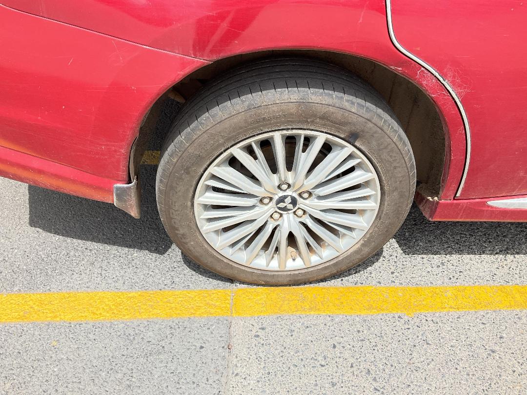 Photo '25' of Mitsubishi Outlander Photo '25' of Mitsubishi Outlander