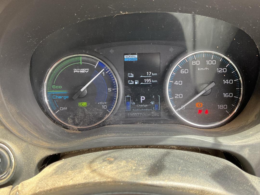 Photo '31' of Mitsubishi Outlander Photo '31' of Mitsubishi Outlander