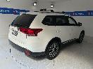 Thumbnail '7' of Mitsubishi Outlander