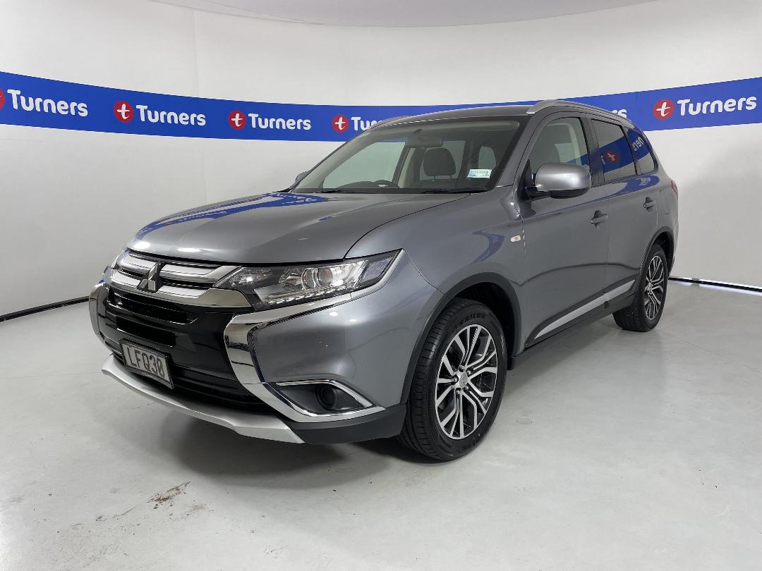 Photo '4' of Mitsubishi Outlander Photo '4' of Mitsubishi Outlander