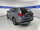 Thumbnail '5' of Mitsubishi Outlander