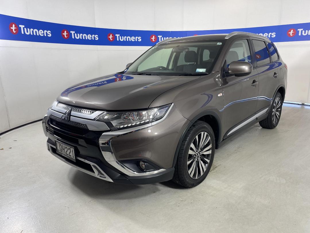 Photo '4' of Mitsubishi Outlander