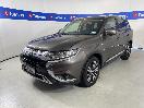 Thumbnail '4' of Mitsubishi Outlander