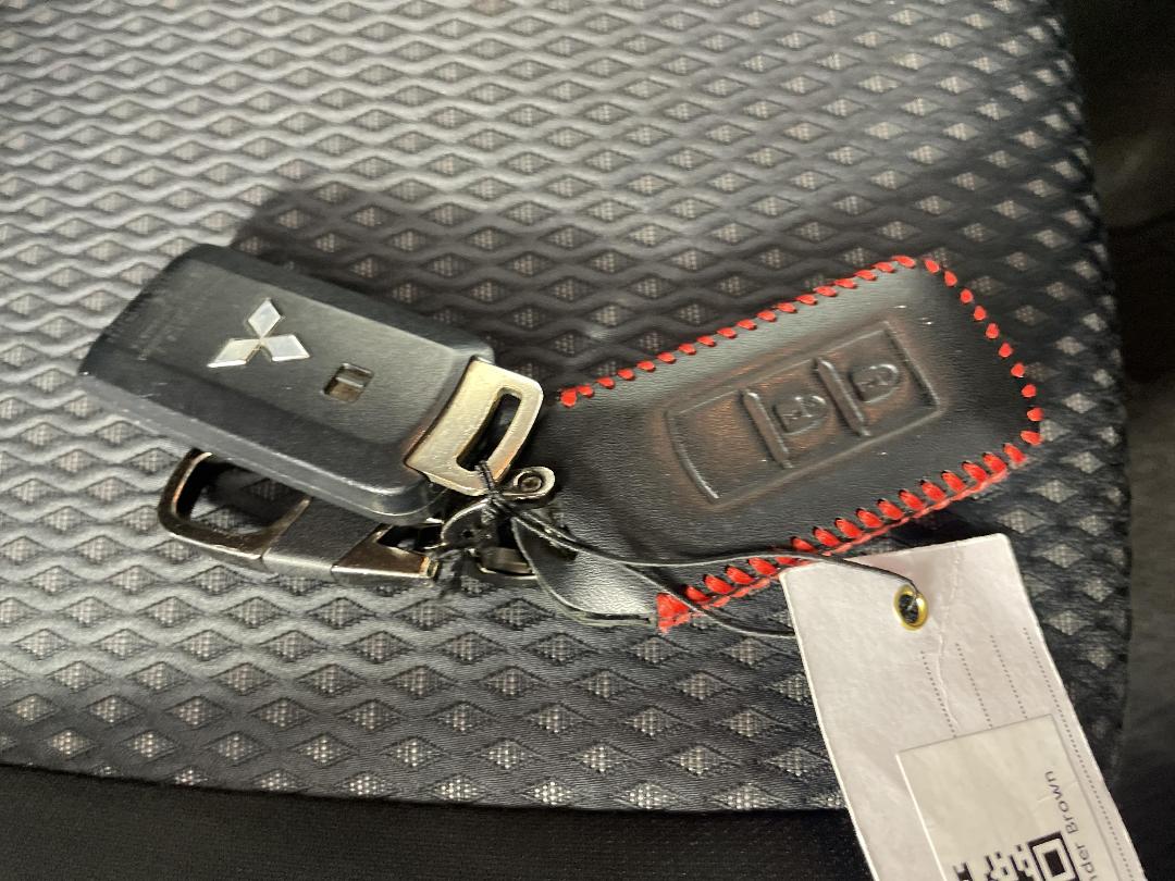 Photo '22' of Mitsubishi Outlander