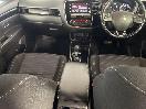 Thumbnail '18' of Mitsubishi Outlander