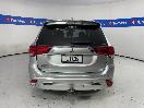 Thumbnail '6' of Mitsubishi Outlander