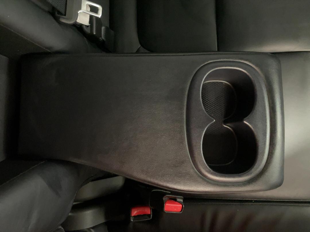 Photo '24' of Mitsubishi Outlander