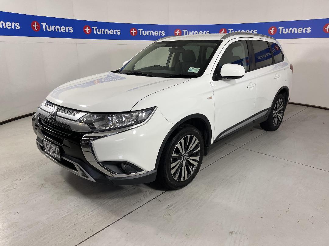 Photo '4' of Mitsubishi Outlander Photo '4' of Mitsubishi Outlander